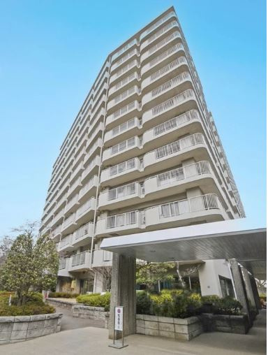 加賀ガーデンハイツの外観