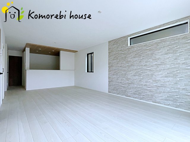 さいたま市見沼区島町　4期　新築一戸建て　グラファーレ　02の居間・リビング|3/19撮影済み