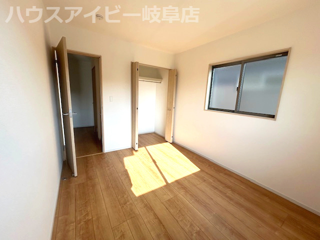 【洋室】の画像