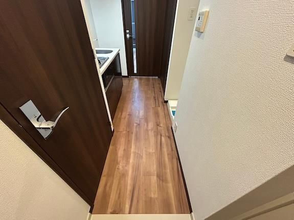 ＧＥＮＯＶＩＡ浅草橋ｇｒｅｅｎ　ｖｅｉｌの玄関