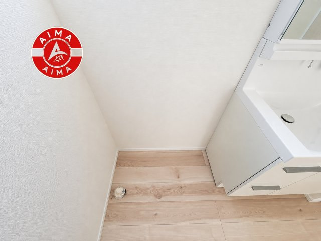 糟屋郡新宮町大字湊第4-2棟（1号棟）のランドリースペース|ランドリースペースとなります。広々して有効的にご使用できます。 