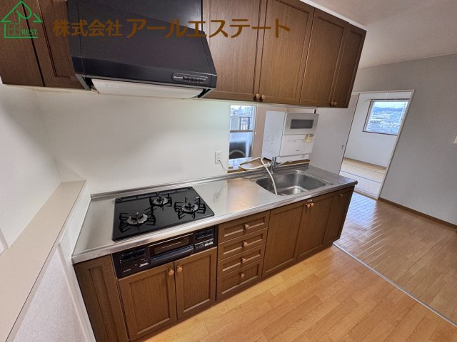 ネオハイツ花の北　JR播但線「野里駅」徒歩9分のキッチン