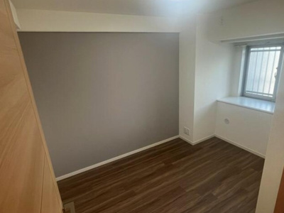 【洋室】 | レーベンリヴァーレ入間オフィール