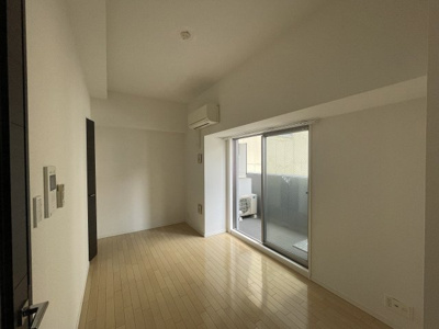 【居間・リビング】 | サムティ南堀江LUCE