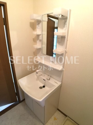【独立洗面台】 | ハイカムールはなべＢ | 独立洗面化粧台付き
同型タイプ