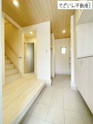 【玄関】 | Livele Garden.S寄居町富田　新築住宅 | ≪1号棟≫
現地(2026年4月撮影)