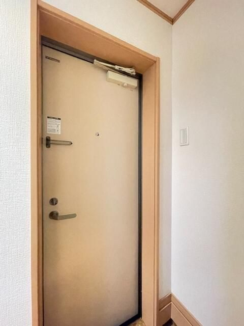 レット・イット・ビーの玄関