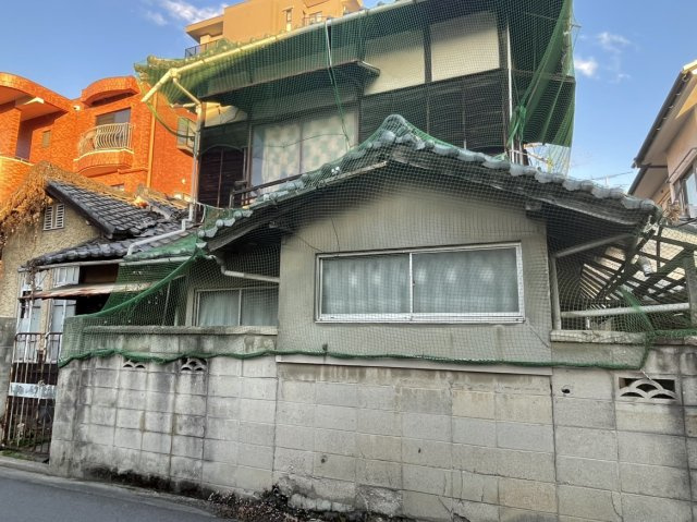 南町一丁目土地の外観|対象不動産を西側から撮影した写真です。