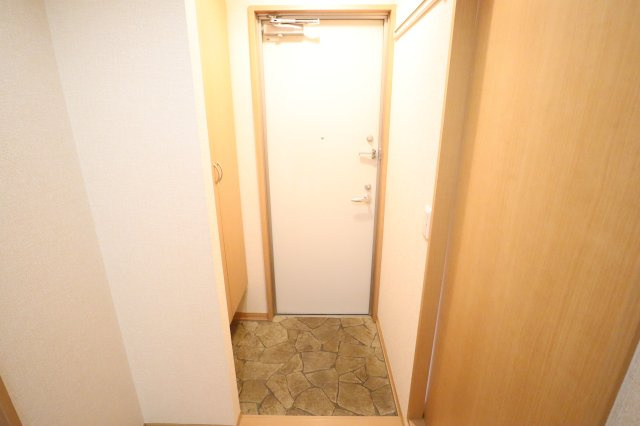 ビスタコートの玄関