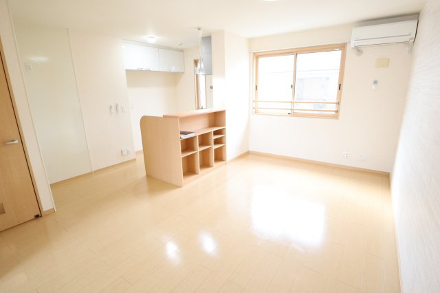 ビスタコートの居間・リビング