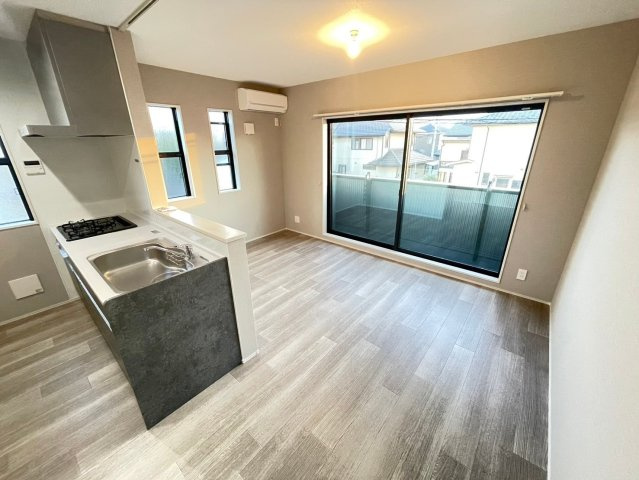 【居間・リビング】