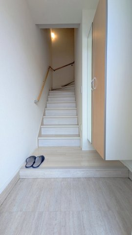 サニーサイド府中浜田の玄関