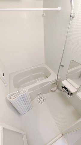 サニーサイド府中浜田の浴室