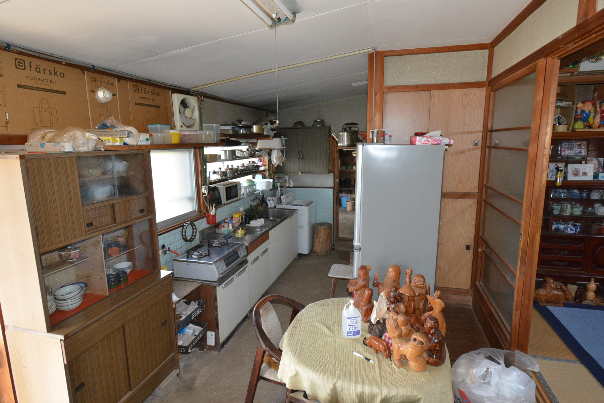 丹波市氷上町御油の中古一戸建のキッチン|土間