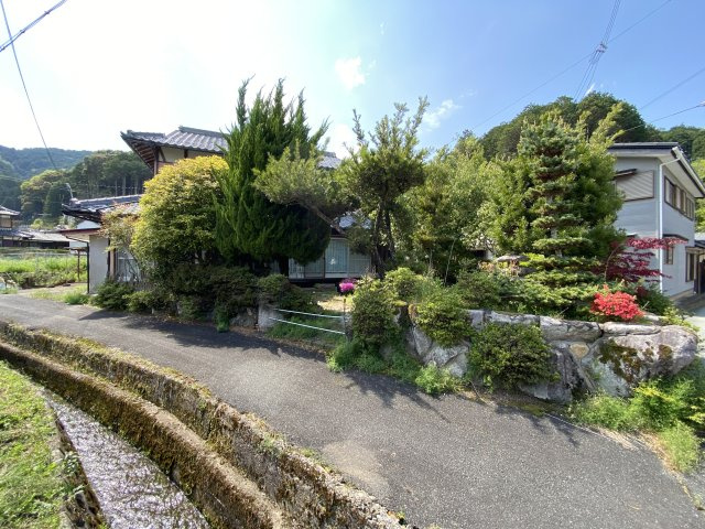 丹波市氷上町御油の中古一戸建の外観