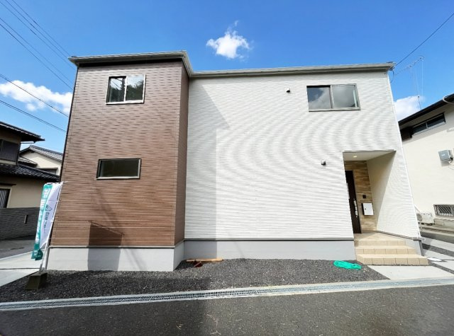 大津市鶴の里　第1期　新築一戸建ての外観|お客様に長く安心して住んでいだだける事にこだわった家づくり！住んでからのアフターサービスにもしっかりと取り組んでいます！