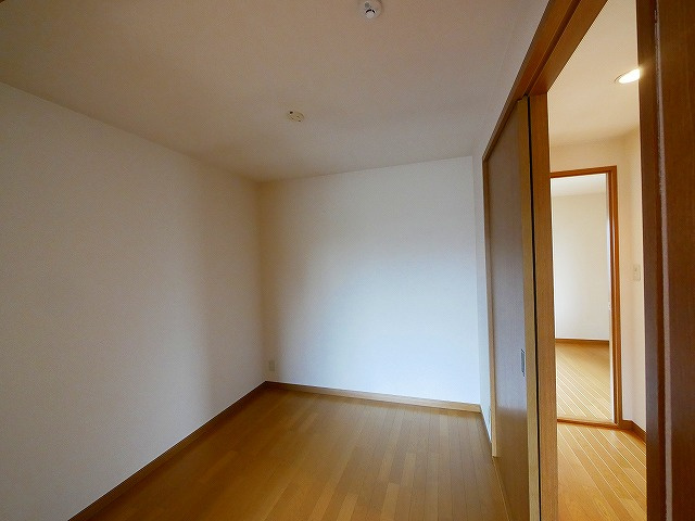 朝日メゾネットＡ・Ｂの洋室|洋室です