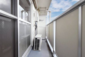 【バルコニー】