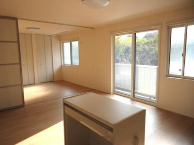  | アドレ・コスモス