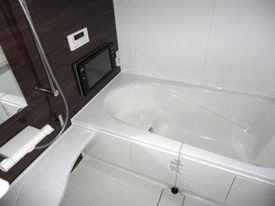  | アドレ・コスモス