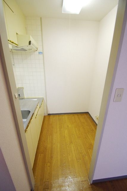 川崎市多摩区菅北浦２丁目の賃貸マンションの玄関