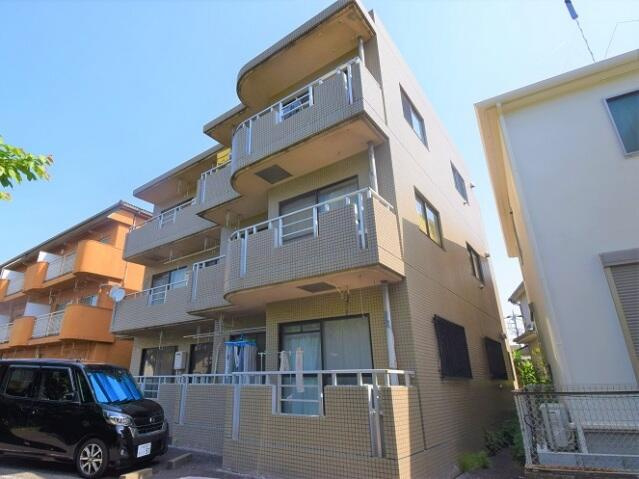 川崎市多摩区菅北浦２丁目の賃貸マンションの外観