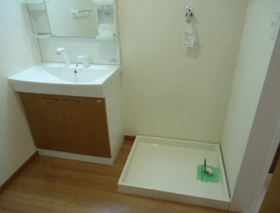 川崎市多摩区長沢４丁目のアパートの洗面所