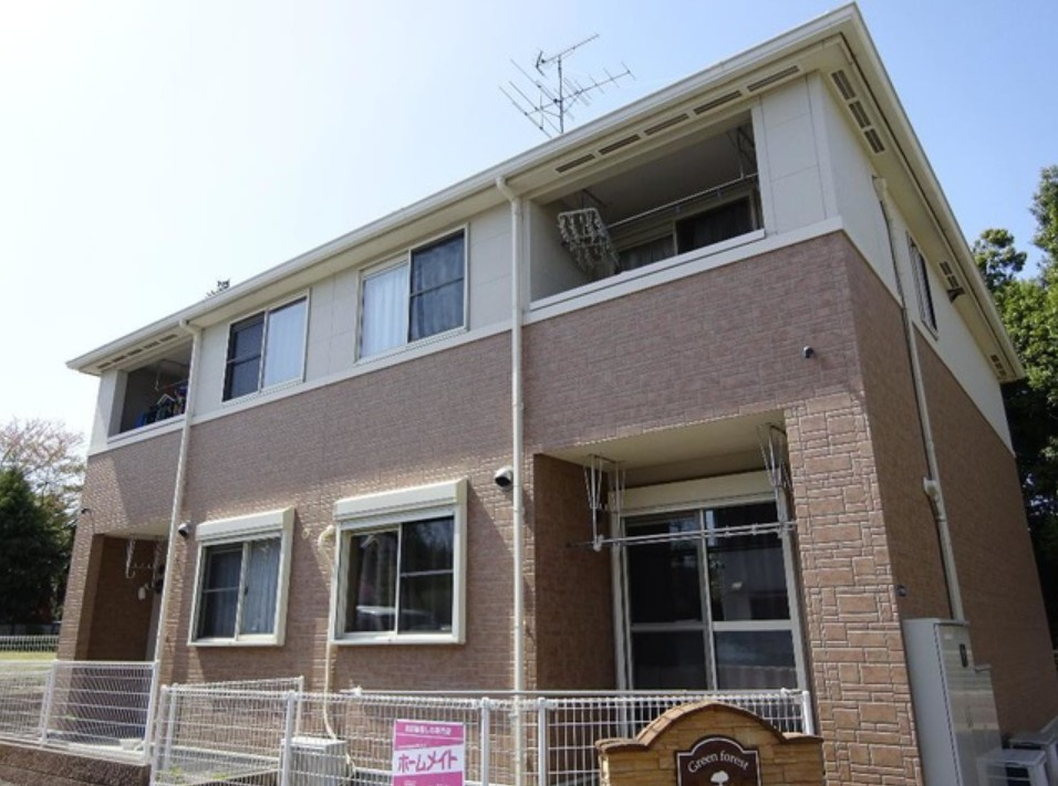 川崎市多摩区長沢４丁目のアパートの外観