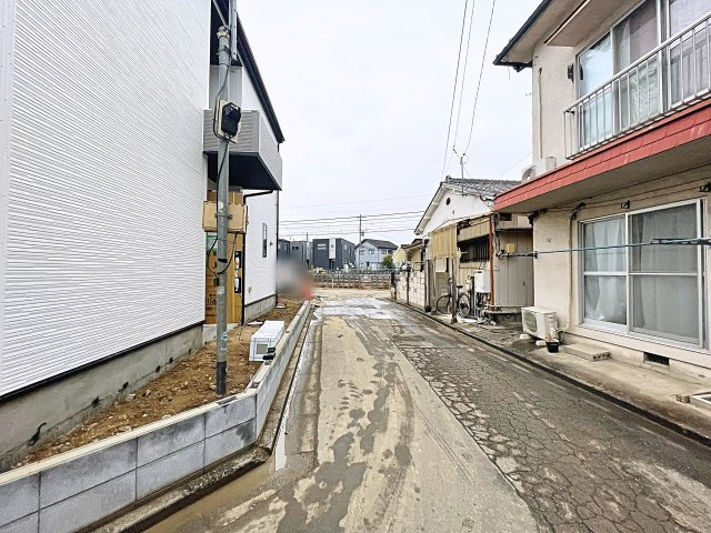 新築建売・新築戸建て　熊谷市石原3期　GRAFARE　全1棟の前面道路含む現地写真