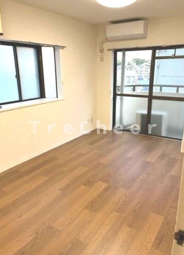 サンヒルズ徳丸の居間・リビング