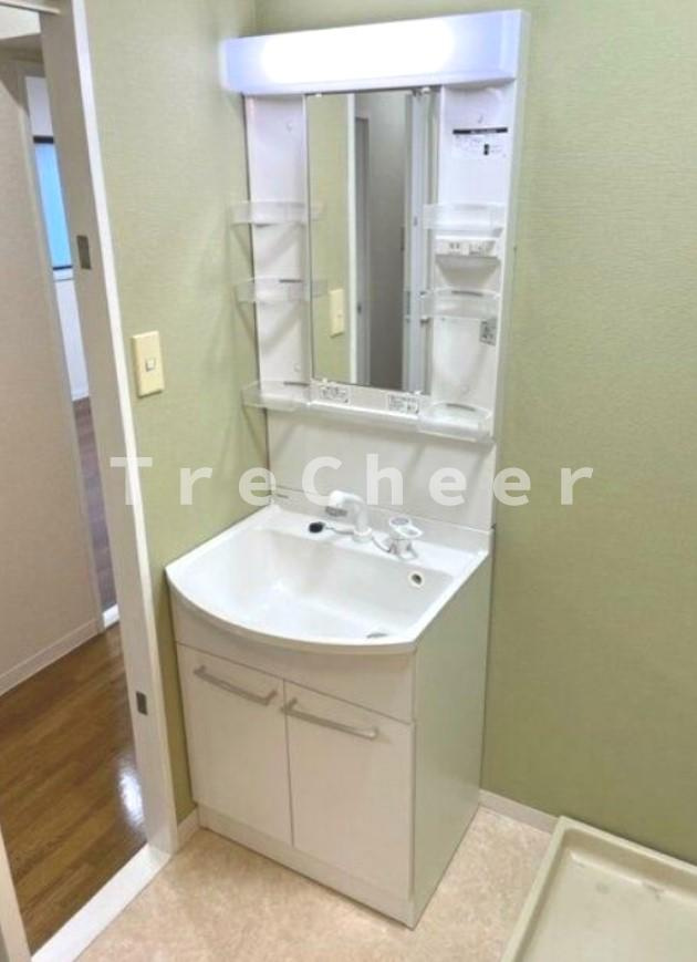 サンヒルズ徳丸の独立洗面台