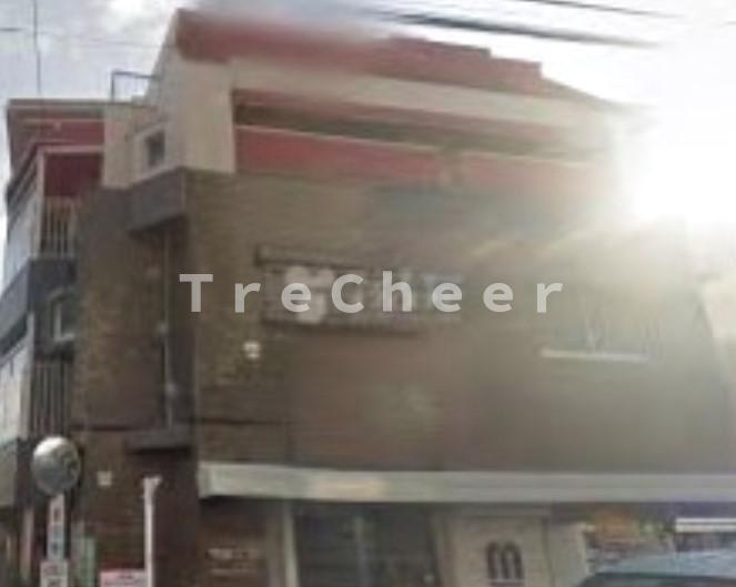 しきマンションのエントランス