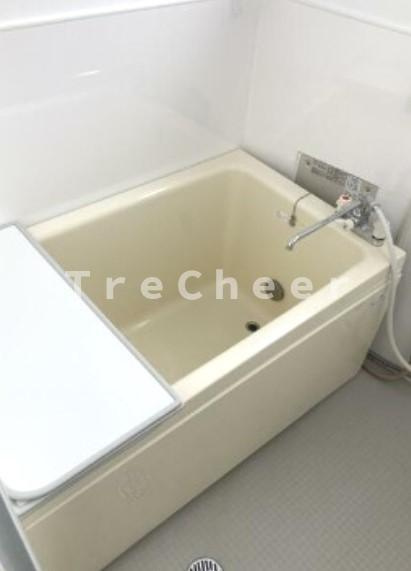 しきマンションの浴室