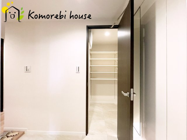 ライオンズヴィアーレ大宮の収納|専用の収納スペースです