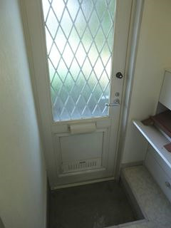 ヴェルディAの玄関|収納もある玄関です