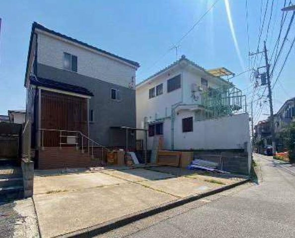 練馬区貫井4丁目の外観|貫井4丁目中古戸建
空室につきお気軽にご見学いただけます♪