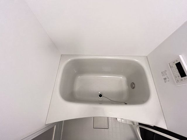 CRASTINE遠里小野の浴室