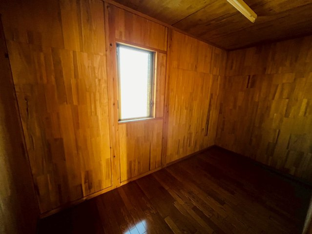 栃木市沼和田町 リフォーム物件　のその他|〇納戸〇
荷物や趣味が増えても安心の収納スペースです♪
2025年12月撮影