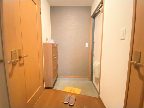 デイジーヒルの玄関