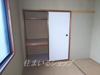 ハイライフ奥田　Ｃ棟の寝室|改装前の内観です