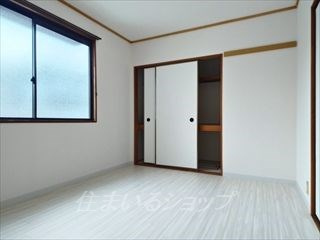 広島市安佐北区落合南３丁目のアパートの寝室|改装前の内観です