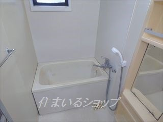 ハイライフ奥田　Ｃ棟の浴室|改装前の内観です