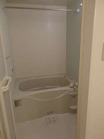 プリムローズ　Ａの浴室