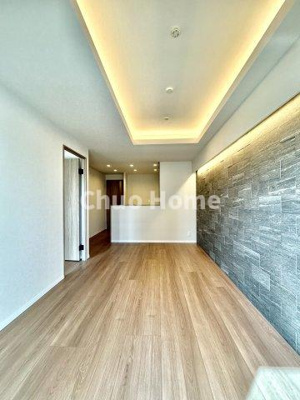 【設備】 | イーストコア曳舟一番館 | 【宅配ボックス】在宅時・不在時に関わらず、居住者の代わりに非対面で宅配物を受け取ってくれる便利な設備です。わかりやすくご説明致しますので見学時にはお部屋だけではなく共用部分もぜひチェックしてください。