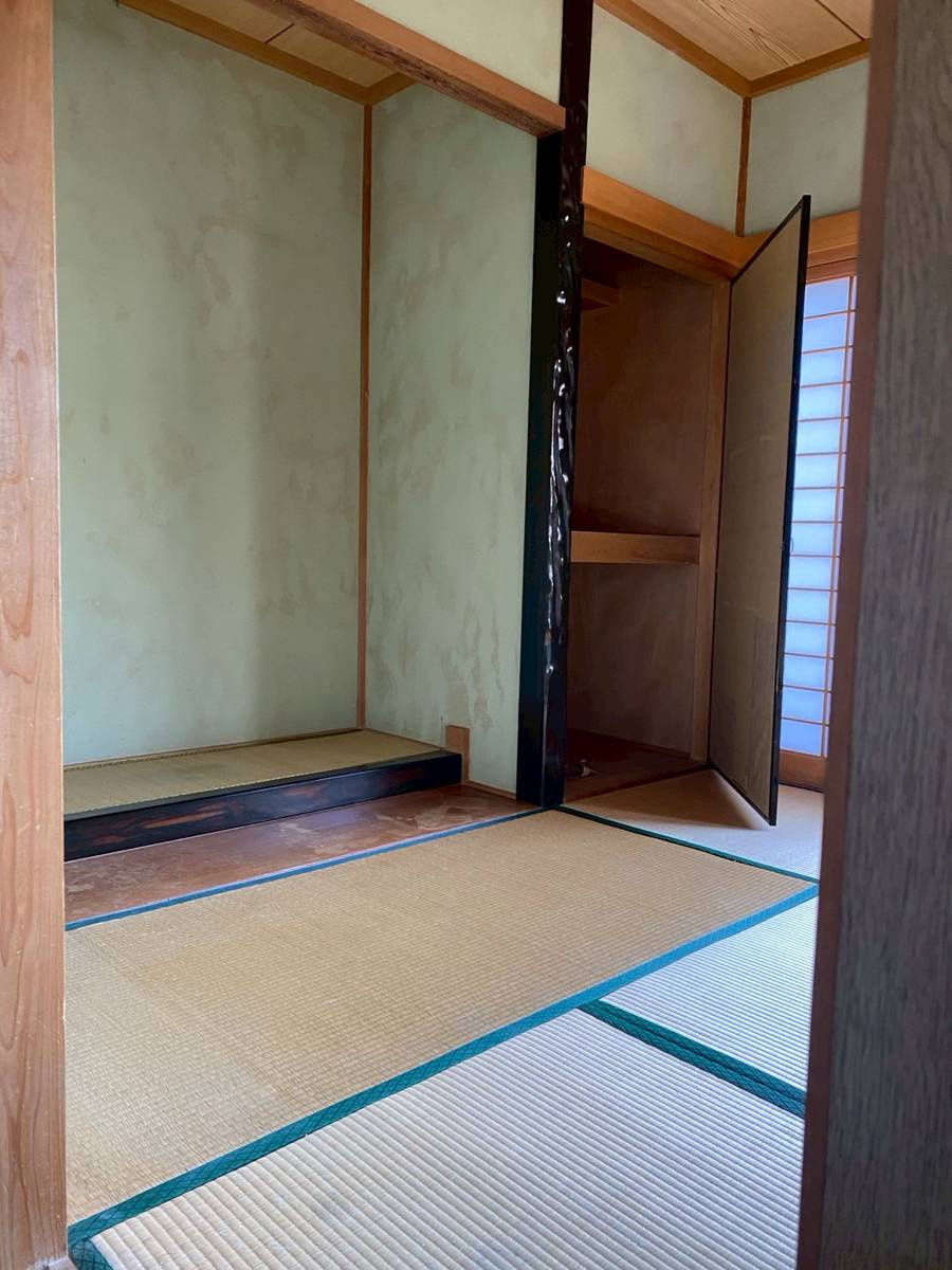貴志川町西山　中古戸建の和室