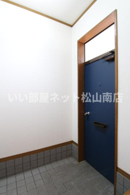 【玄関】 | メゾンｅｉＢ