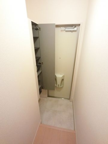 【玄関】