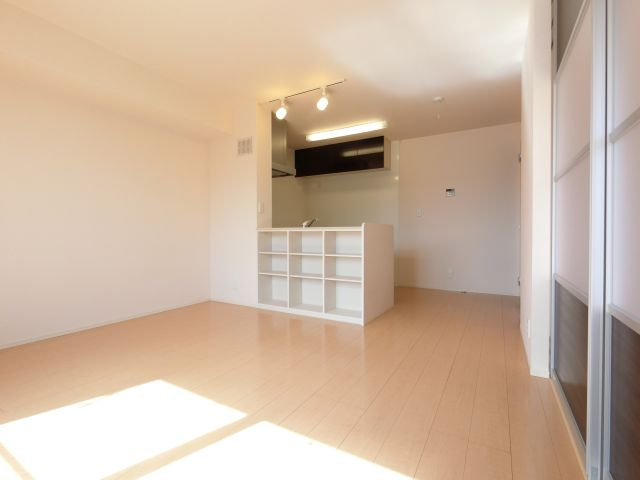 【居間・リビング】