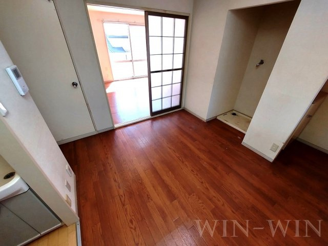 ライラック Bのキッチン|イメージ（同建物内別部屋の写真です）