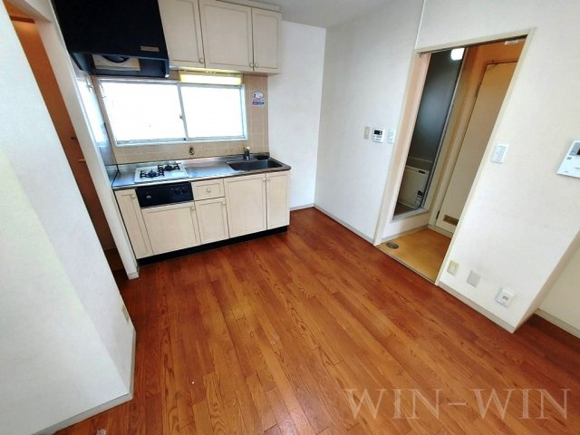 ライラック Bのキッチン|イメージ（同建物内別部屋の写真です）